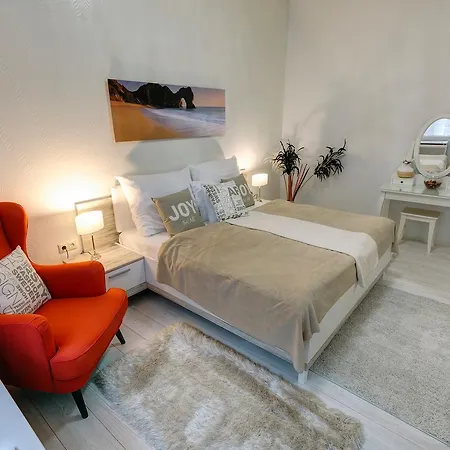 Apartment Sweet Dreams At King Street Gold Budapest